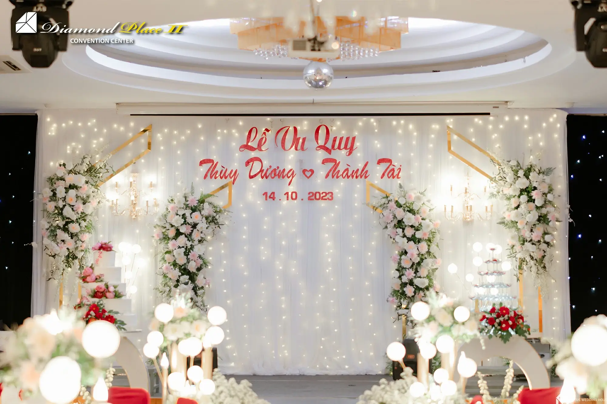 Mẫu trang trí tiệc cưới được yêu thích nhất tại nhà hàng tiệc cưới này tại Tân Bình - Tân Phú