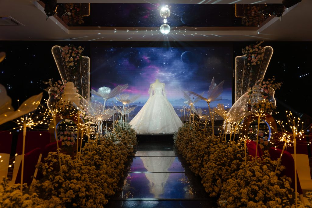 Trang trí cưới Tinh Khôi hiện đại, tinh khiết